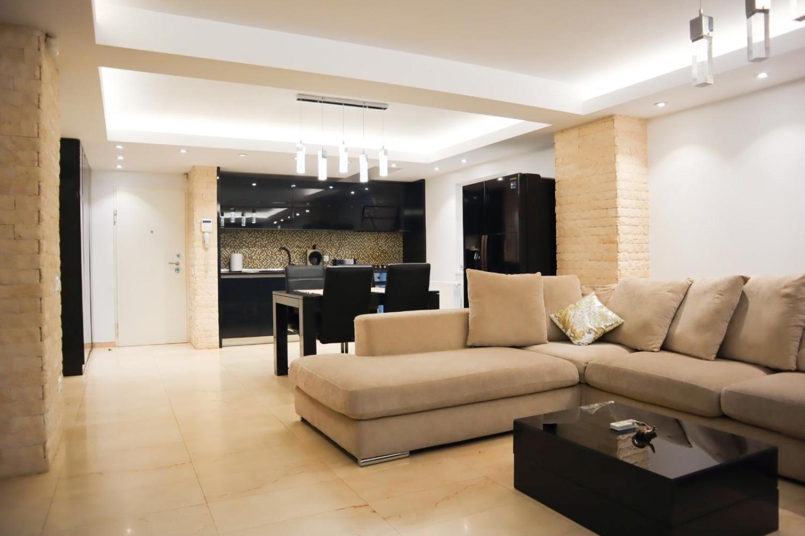 Central Apartament Bulevardul Decebal บูคาเรสต์ ภายนอก รูปภาพ